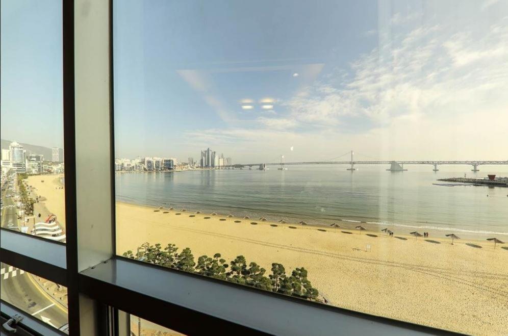 Bridge Hotel Busan Esterno foto
